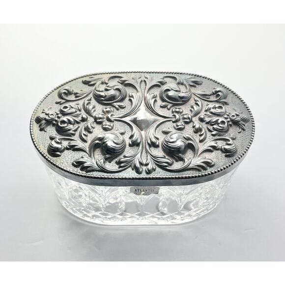1990s Atlantis “Chartres” Crystal Oval Box & Silverplate Lid 7” Signed - Picture 7 of 12